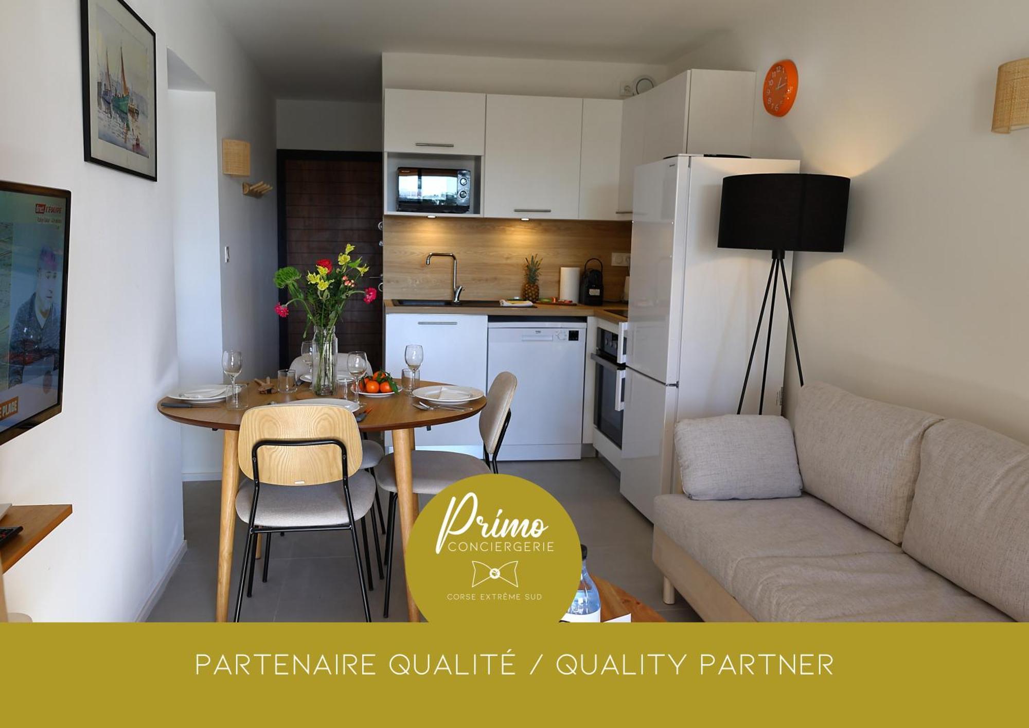 Appt T2 Vue Avec Piscine * Pianottoli-Caldarello (Corsica)